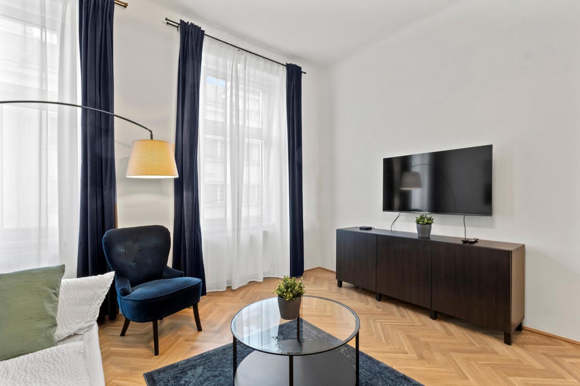 Balcony Apartment, 4 Min To U3 Zipperer Strasse Vienna Esterno foto