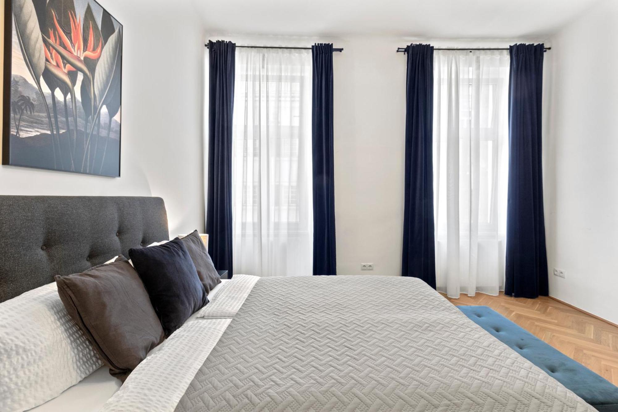 Balcony Apartment, 4 Min To U3 Zipperer Strasse Vienna Esterno foto