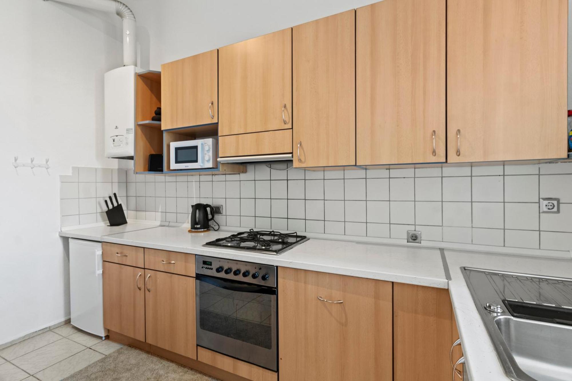 Balcony Apartment, 4 Min To U3 Zipperer Strasse Vienna Esterno foto