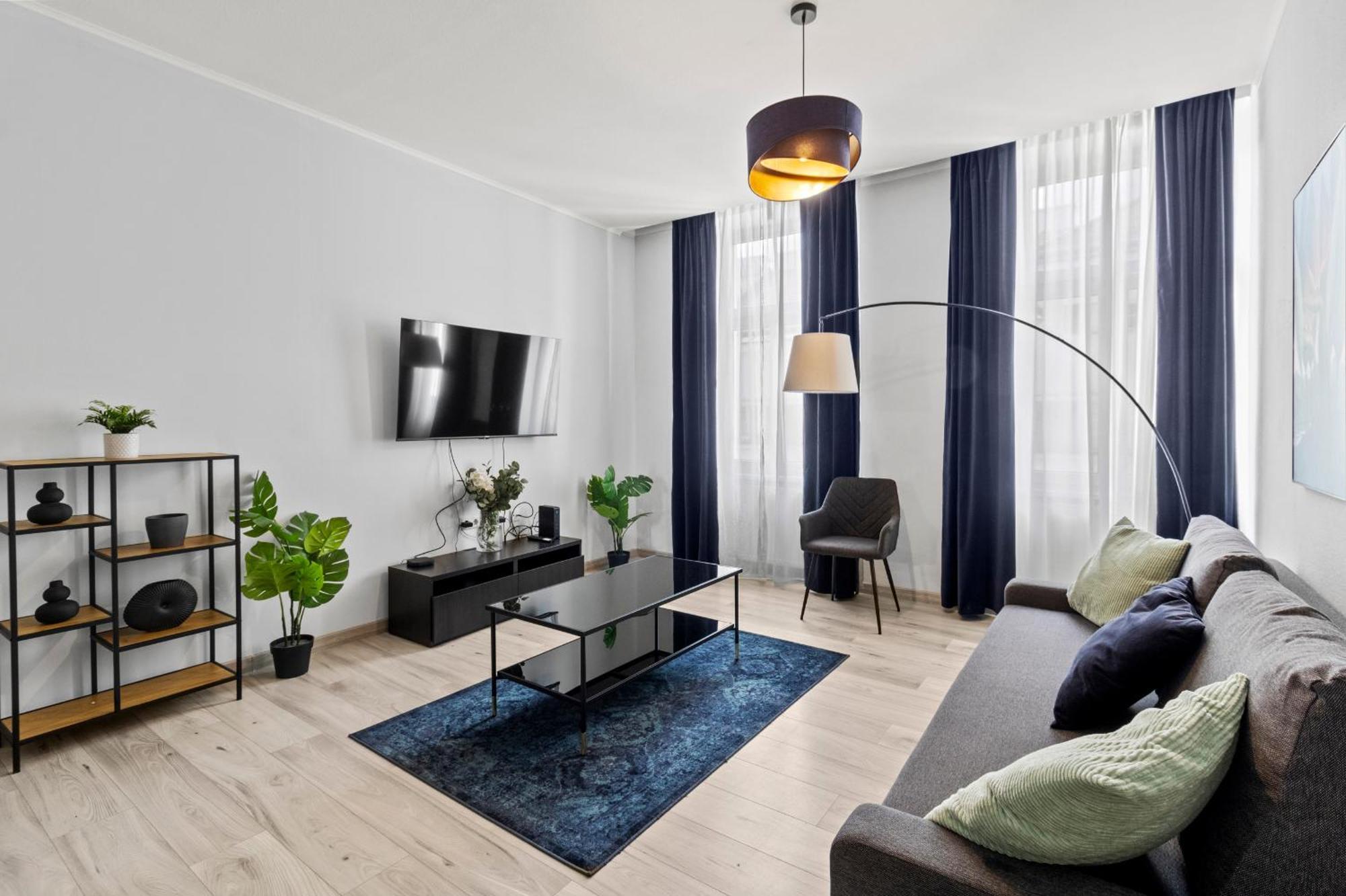 Balcony Apartment, 4 Min To U3 Zipperer Strasse Vienna Esterno foto