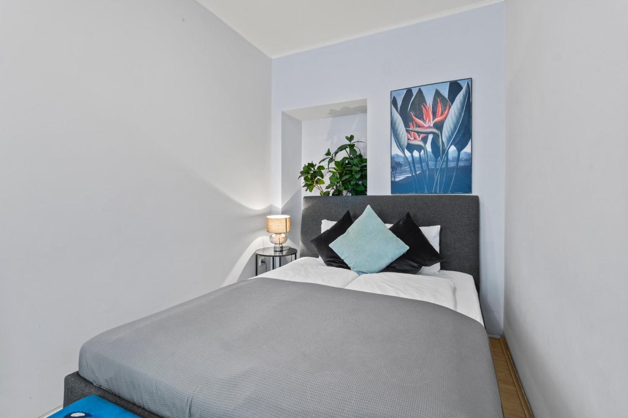 Balcony Apartment, 4 Min To U3 Zipperer Strasse Vienna Esterno foto